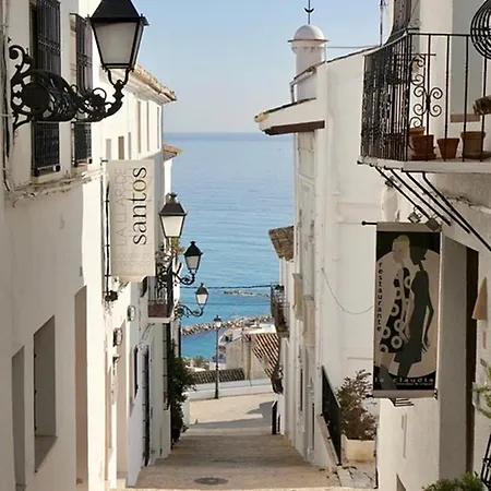 Aan De Jachthaven, Vakantieappartementen Met Frontaal Zeezicht Altea