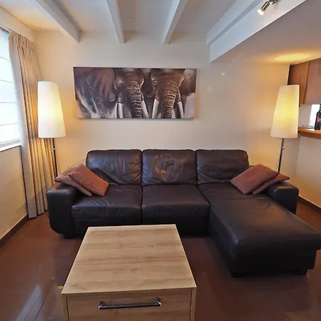 Aan De Jachthaven, Vakantieappartementen Met Frontaal Zeezicht Apartment *